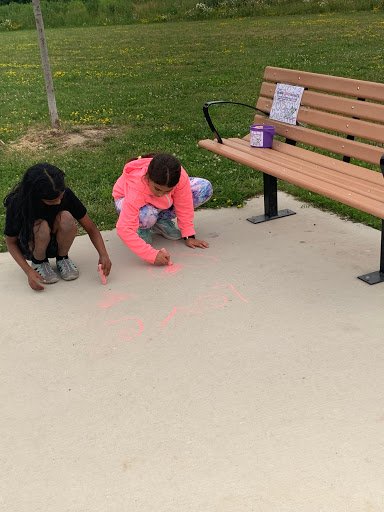 kids using chalk2.jpeg