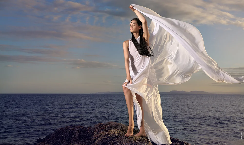 Shot in the afternoon, single Elinchrom Ranger, strong winds did allow bare flash only. 35 mm lens. 
