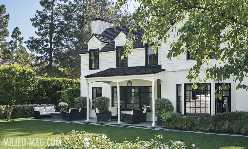 exterior-paint-color-white-with-black.jpg