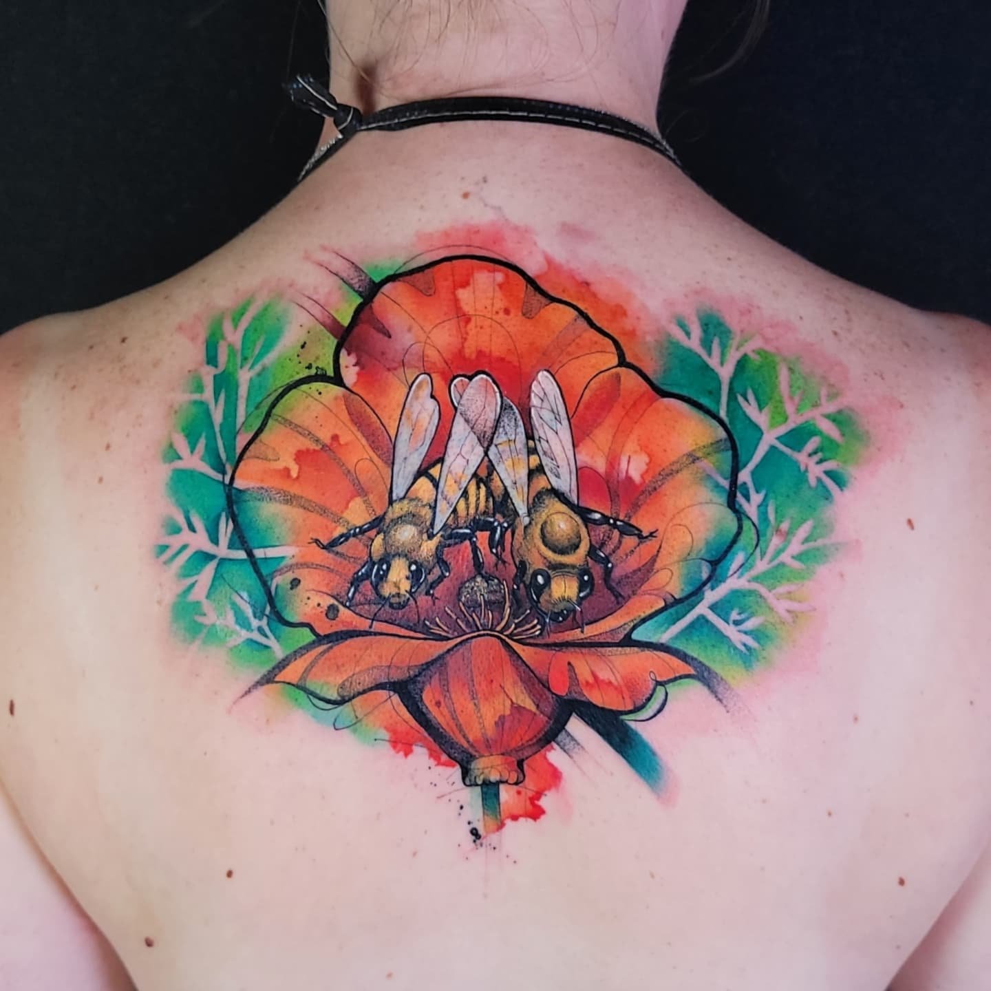 🐝 BEES KNEES 🐝
.
While at my last guest spot @outerlimitstattoo, I had the opportunity to rework this 8 year old tattoo. I am so lucky to have such amazing clients who trust me enough to do tattoos that are so personal to them! These little bees ar