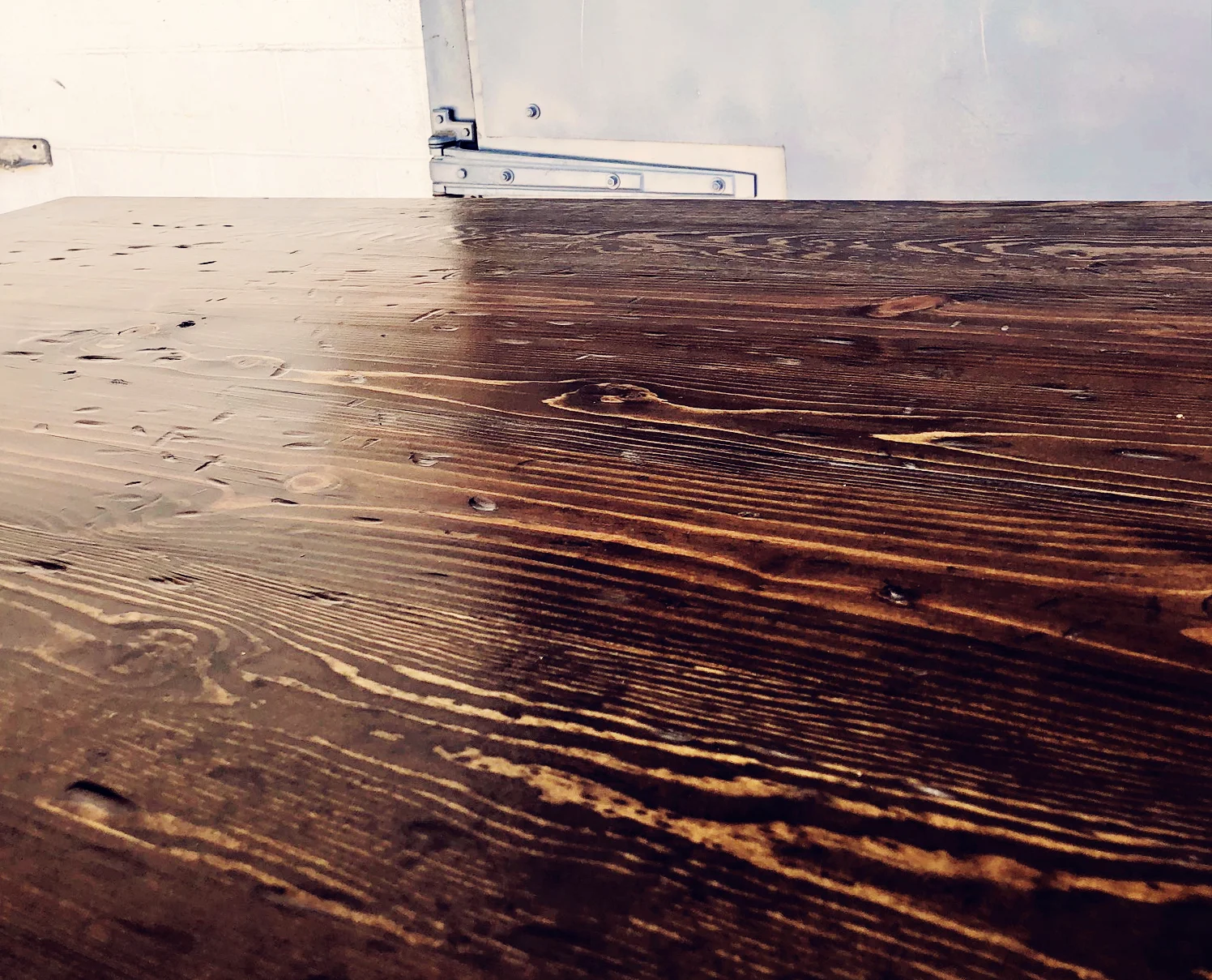 Hightop Pine Roman 2 Steel Base copy.jpg