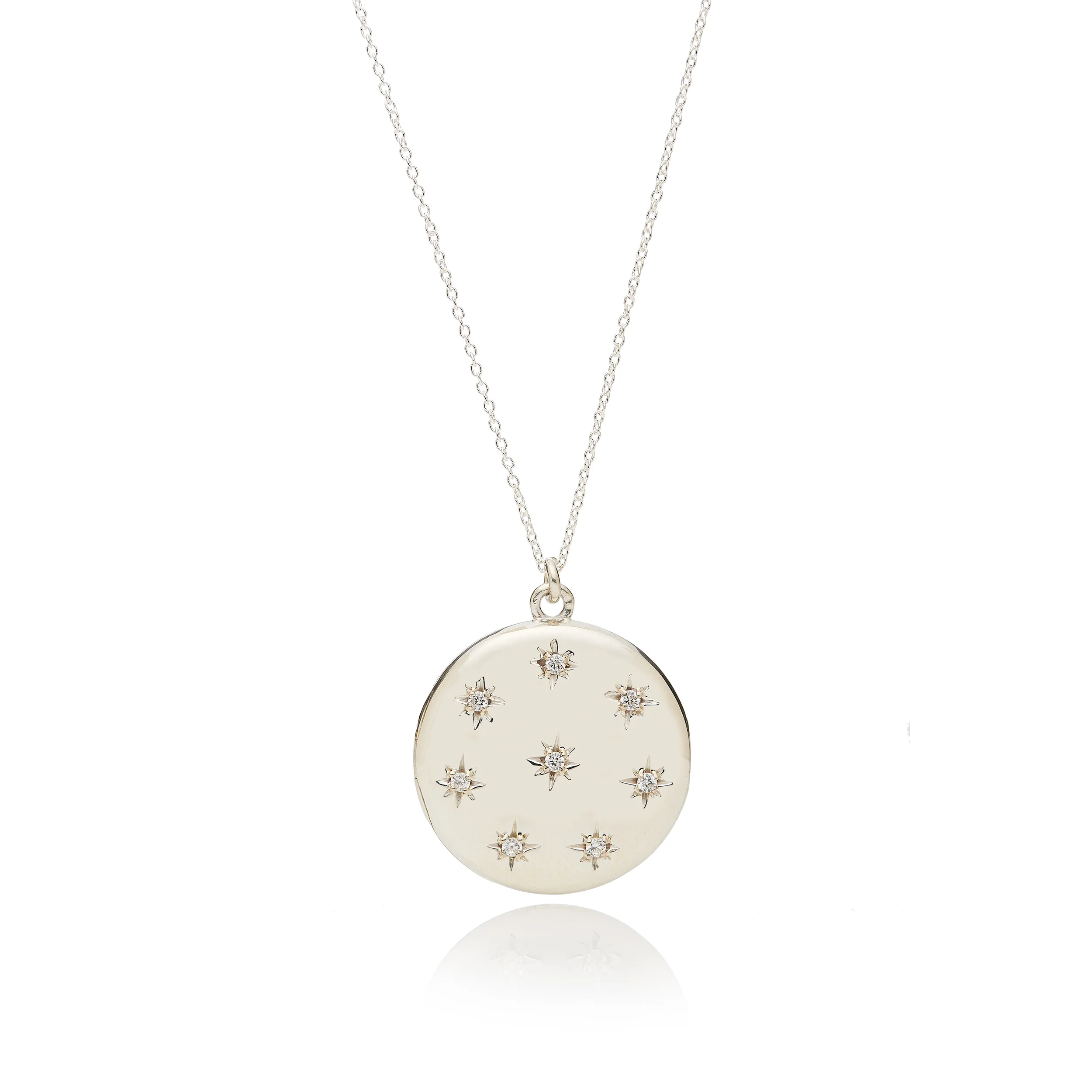 Locket_large_silver_8stars_8154.jpg