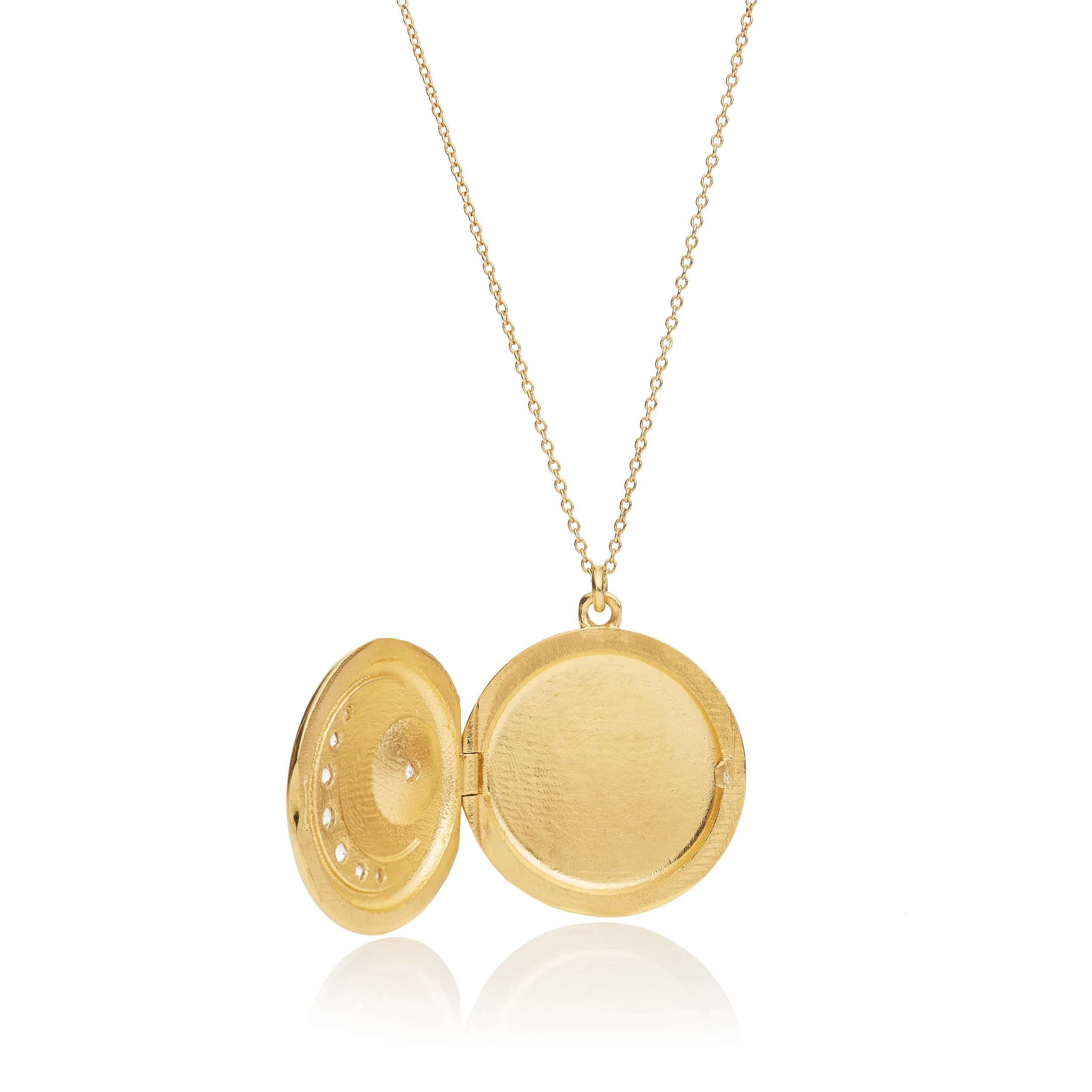 Locket_large_gold_moon_8118.jpg