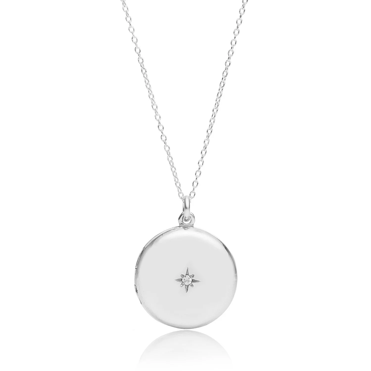 Locket_med_gold_star_8101 copy.jpg