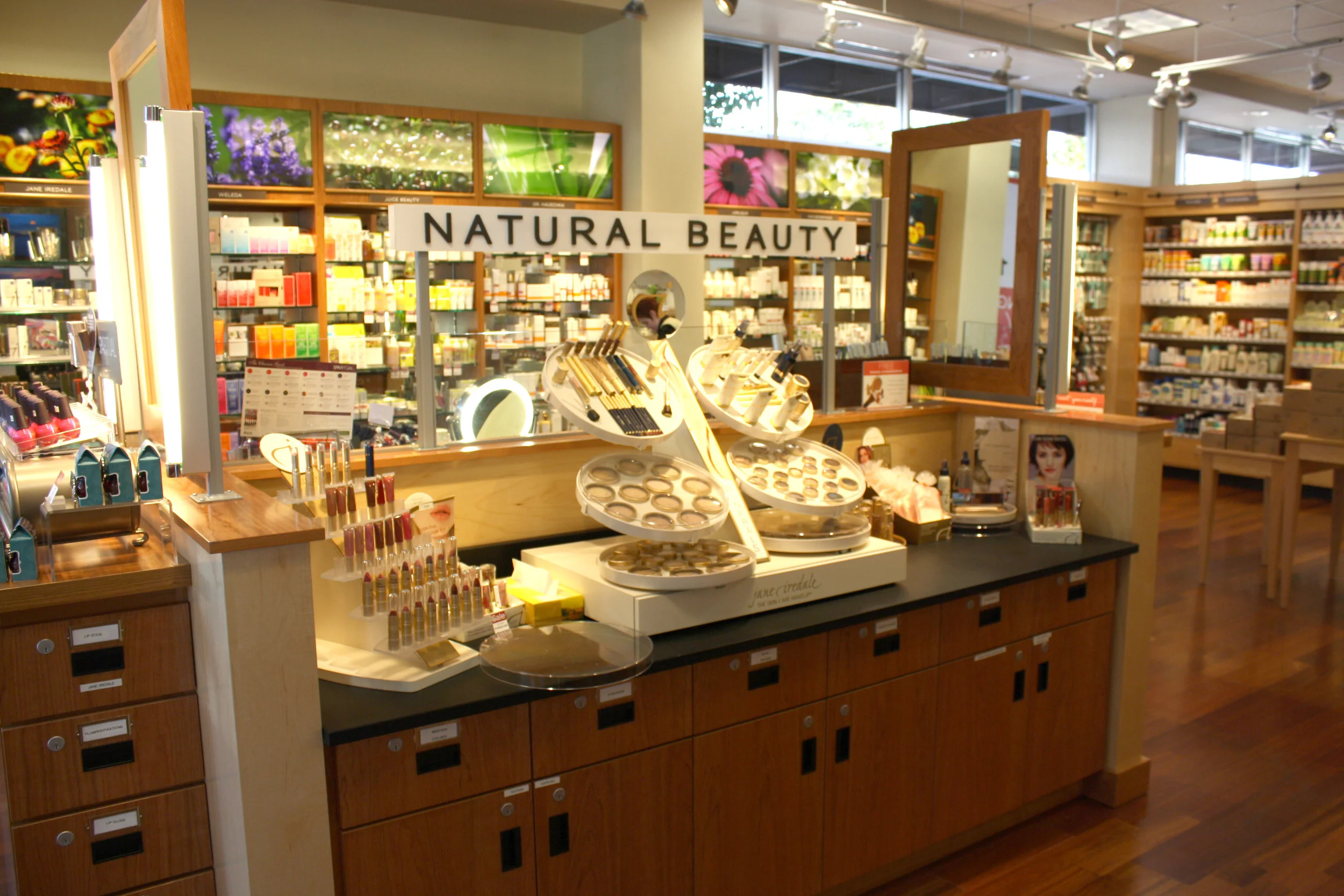 Menlo BeautyBar.jpg