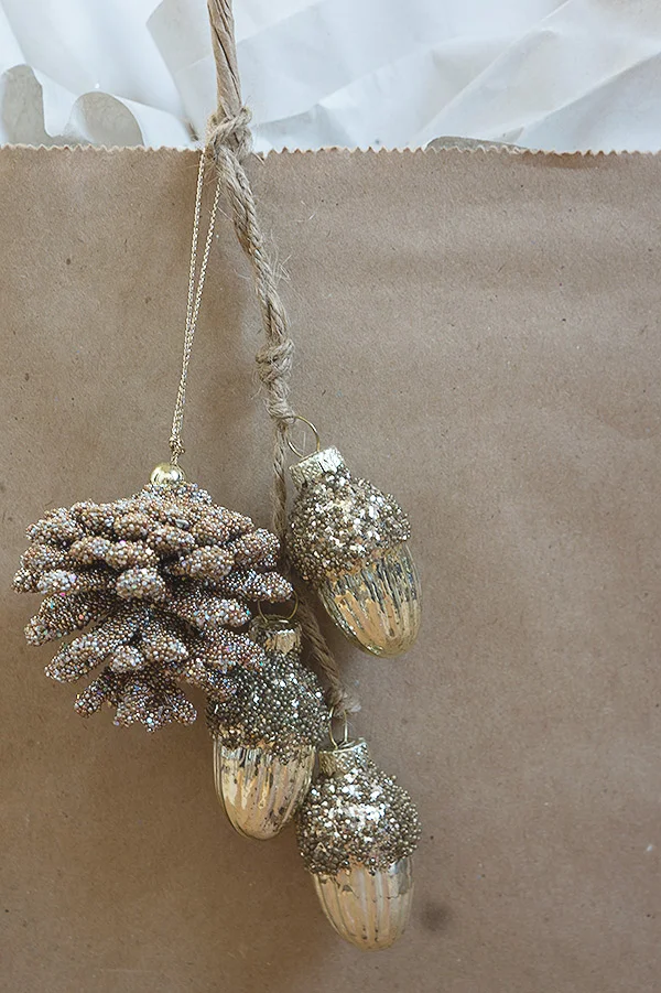 12-18-Gift-Wrap-5.jpg