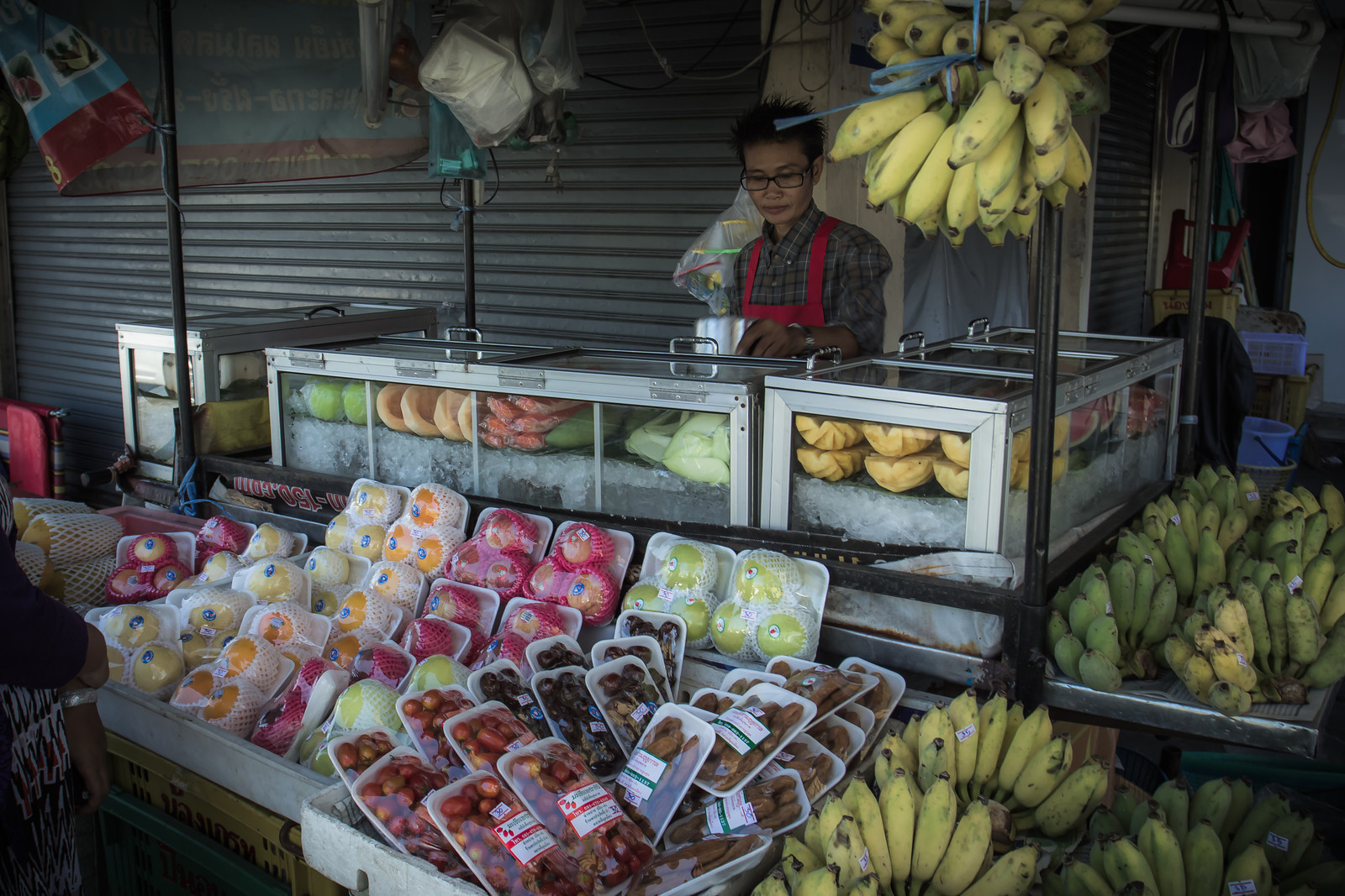 Stopping by the local Thai streetside fruitstand.