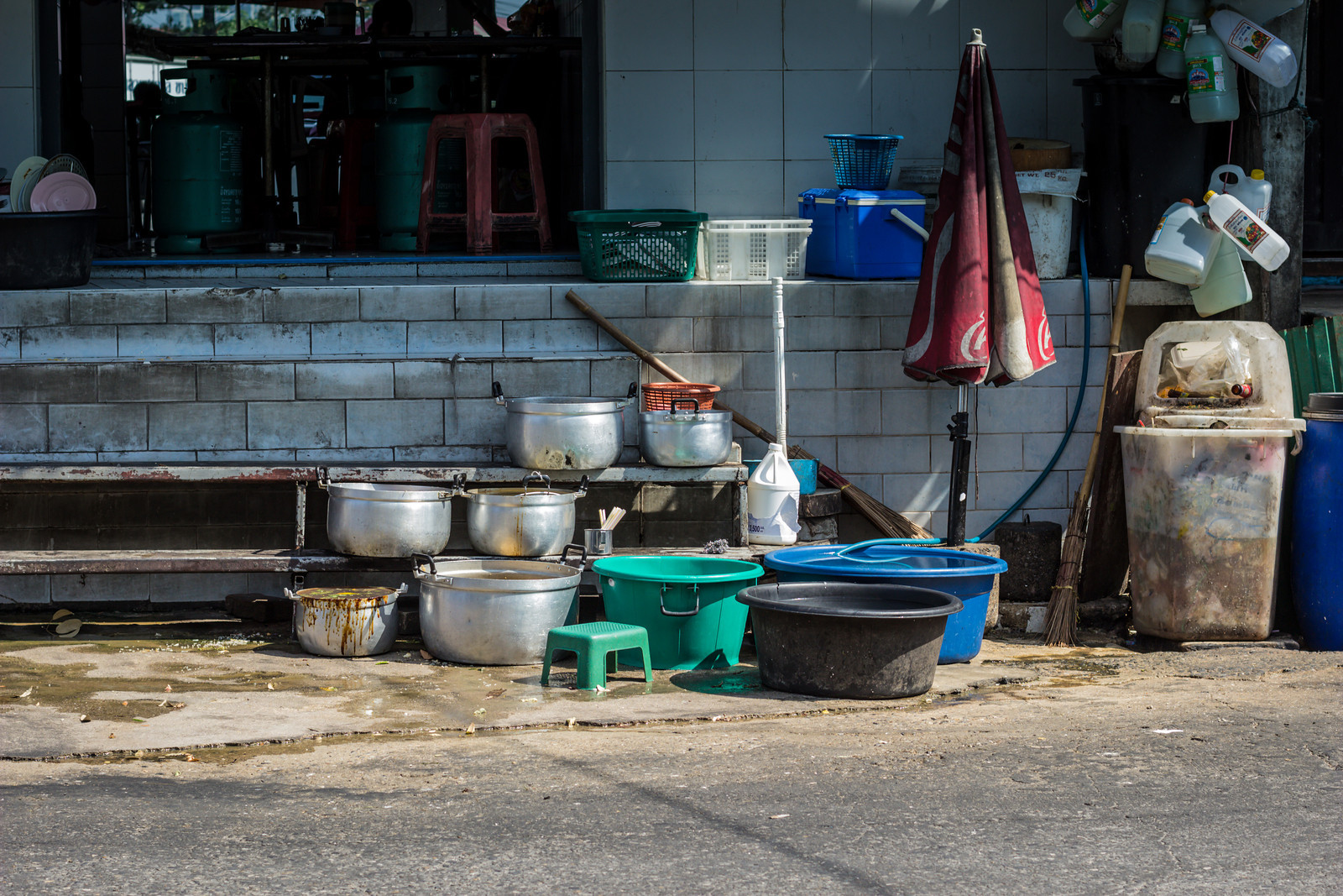 Local restaurant wash station.