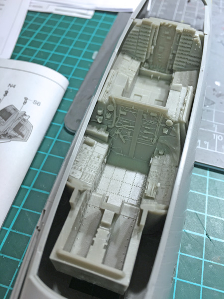 3b BN-Ac-Trumpeter-F-14D Super Tomcat, 1.32.jpg