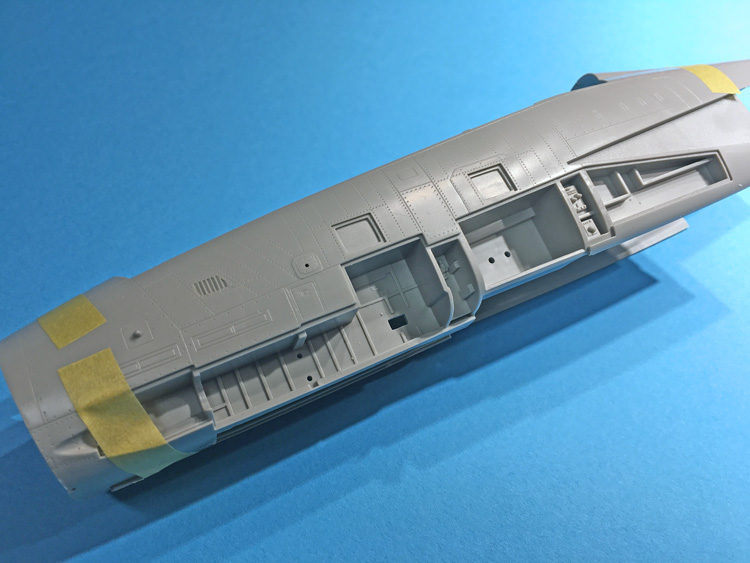 24 BN-Ac-Trumpeter-F-14D Super Tomcat, 1.32.jpg