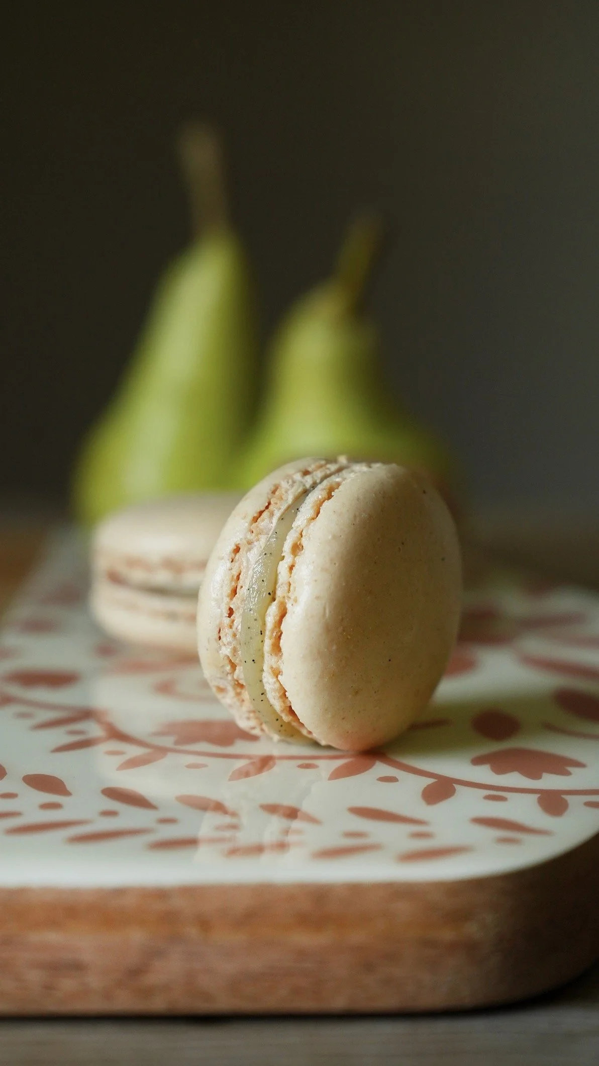 A Pear Appears_11a_ Macarons with Pear-Vanilla-Jelly_DSC00130StudioMarille.jpg