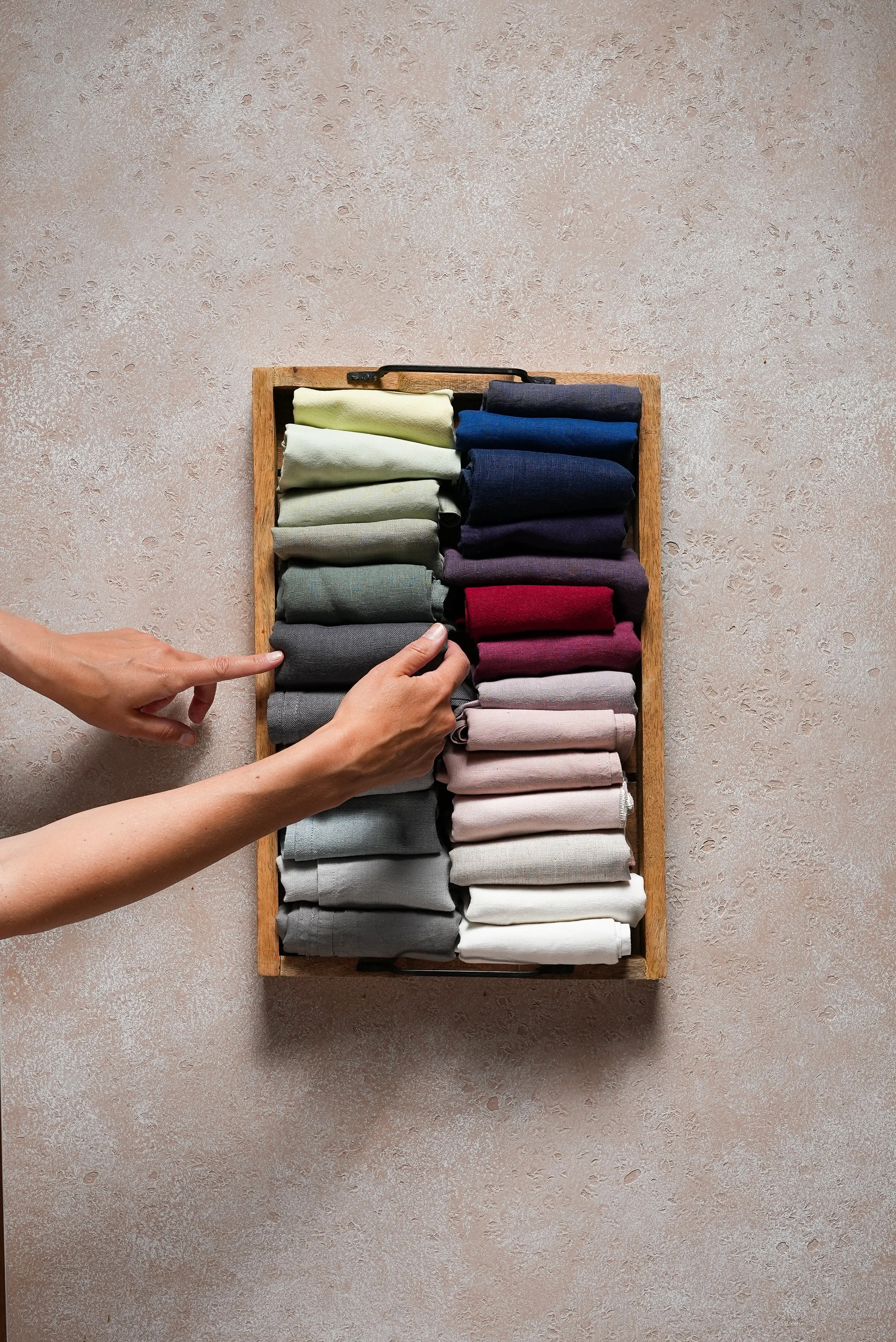 CraftmansTable_Linen_DSC00474.jpg