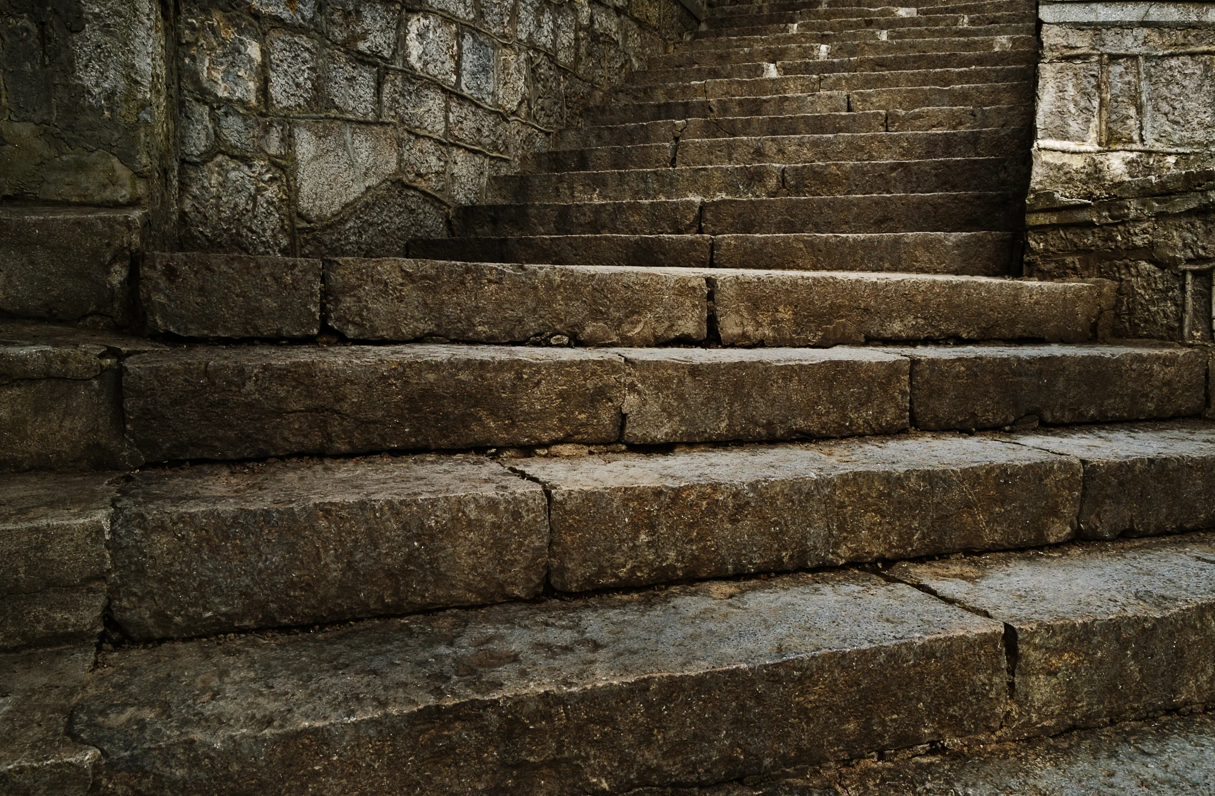 In my imagination, this is what my house's steps look like.