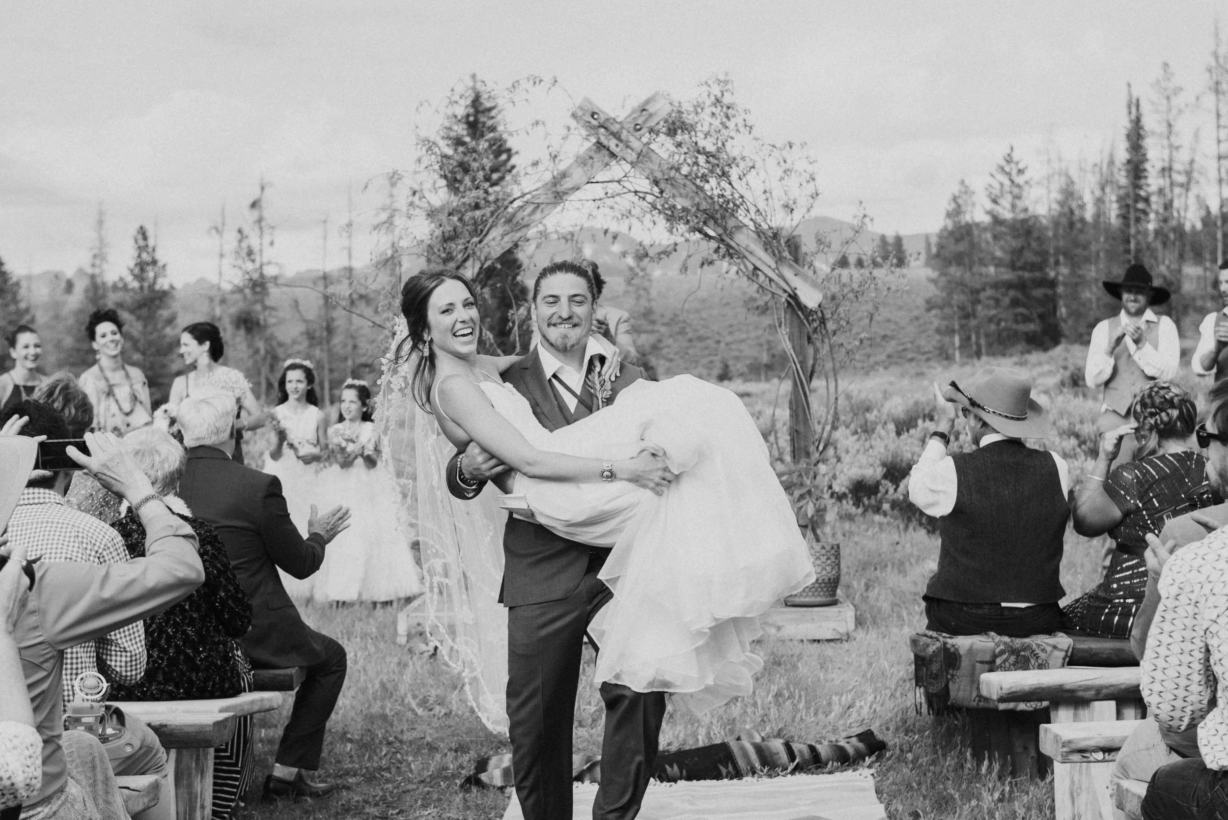 hithers edge ranch wedding, tabernash colorado wedding, intimate winter park wedding, colorado wedding, colorado wedding photographer, tabernash wedding venues, winter park destination wedding, Colorado Mountain Wedding, Colorado Mountain venues, ta