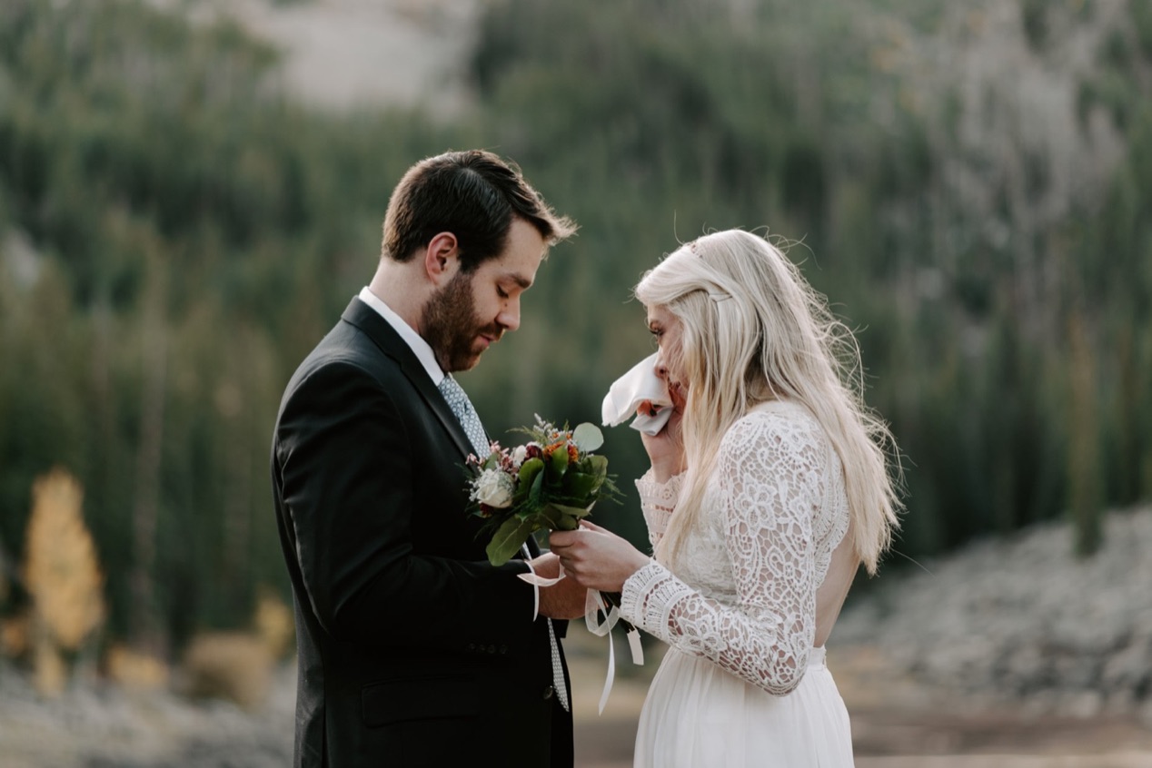  Colorado Elopement Photographer, Colorado Elopement Ideas, Colorado Mountain Elopement, Aspen Elopement Photographer, Maroon Bells Elopement, Independence Pass Elopement, Denver Elopement Photographer, Boulder Elopement Photographer, Adventure Elope