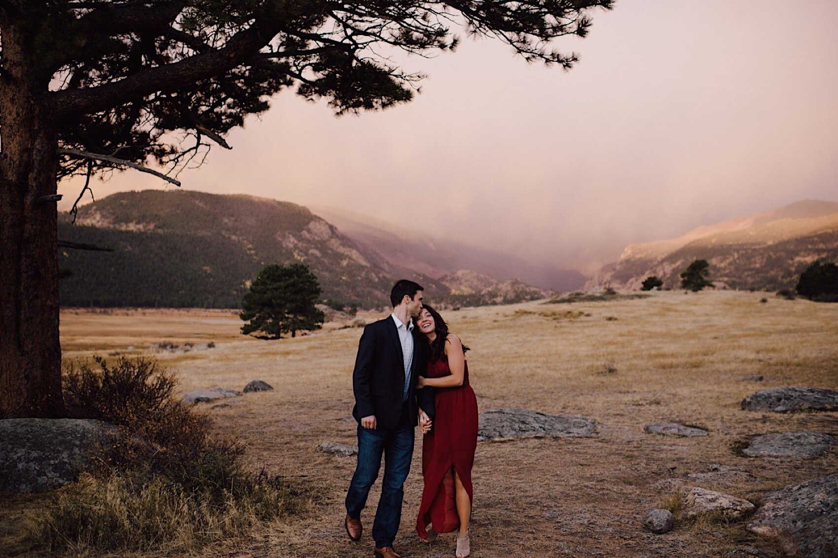  rmnp engagement session, colorado engagement photos, Hiking Engagement Session, colorado elopement, colorado elopement photographer, places to elope colorado, 3M curve Photographer, colorado Wedding, rmnp Engagement, Adventure Engagement Session, ro