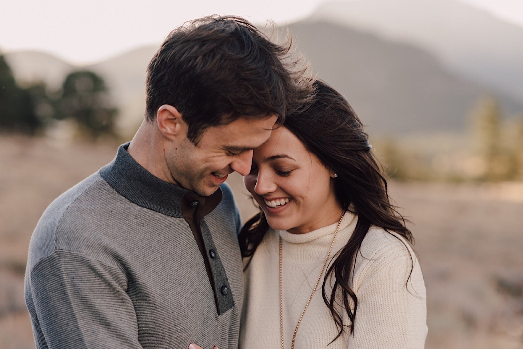  rmnp engagement session, colorado engagement photos, Hiking Engagement Session, colorado elopement, colorado elopement photographer, places to elope colorado, 3M curve Photographer, colorado Wedding, rmnp Engagement, Adventure Engagement Session, ro