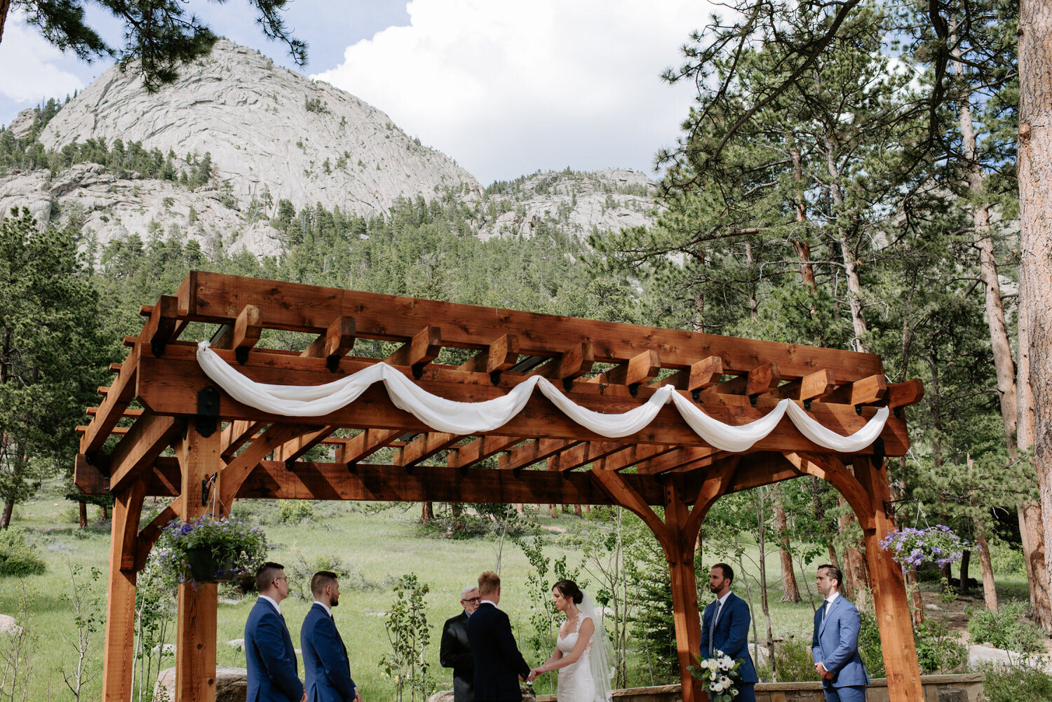  della terra mountain chateau wedding, della terra wedding, estes park wedding, Estes Park Wedding Photographer, estes park wedding venues, colorado wedding venues, colorado wedding, colorado wedding photographer, summer mountain wedding, colorado de