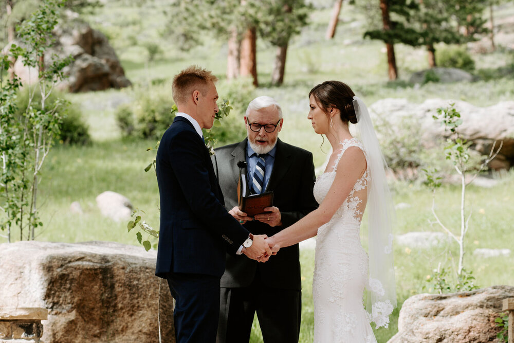  della terra mountain chateau wedding, della terra wedding, estes park wedding, Estes Park Wedding Photographer, estes park wedding venues, colorado wedding venues, colorado wedding, colorado wedding photographer, summer mountain wedding, colorado de