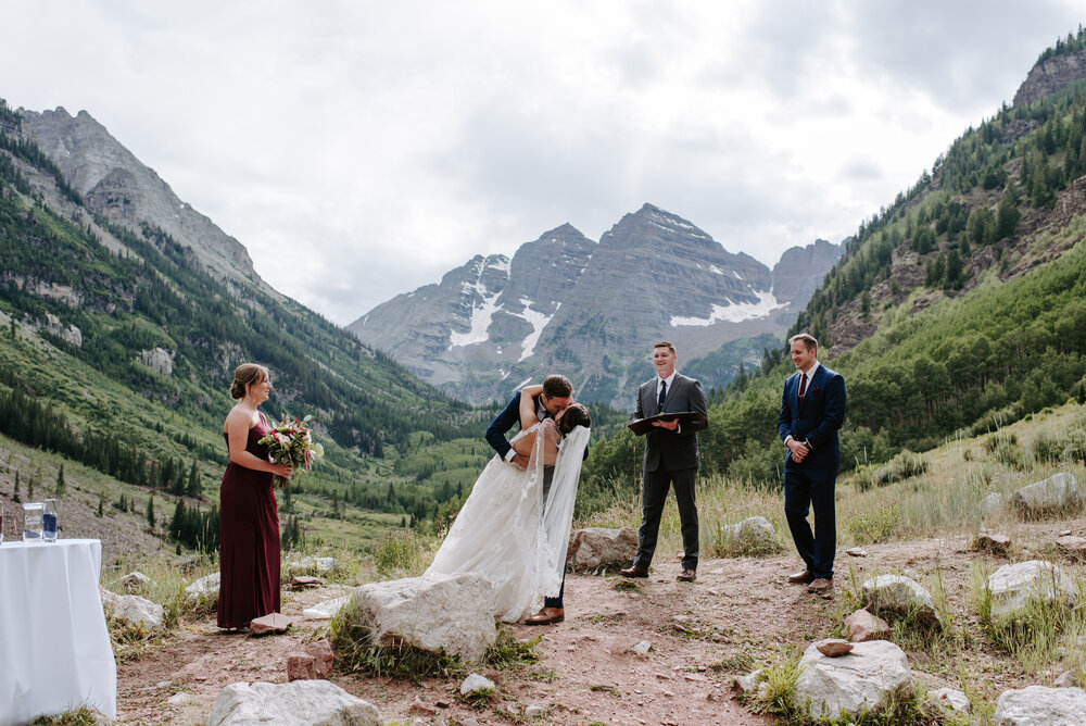  maroon bells wedding, aspen colorado wedding, intimate maroon bells wedding, colorado wedding, colorado wedding photographer, aspen wedding venues, aspen destination wedding, Colorado Mountain Wedding, Colorado Mountain venues, maroon bells elopemen