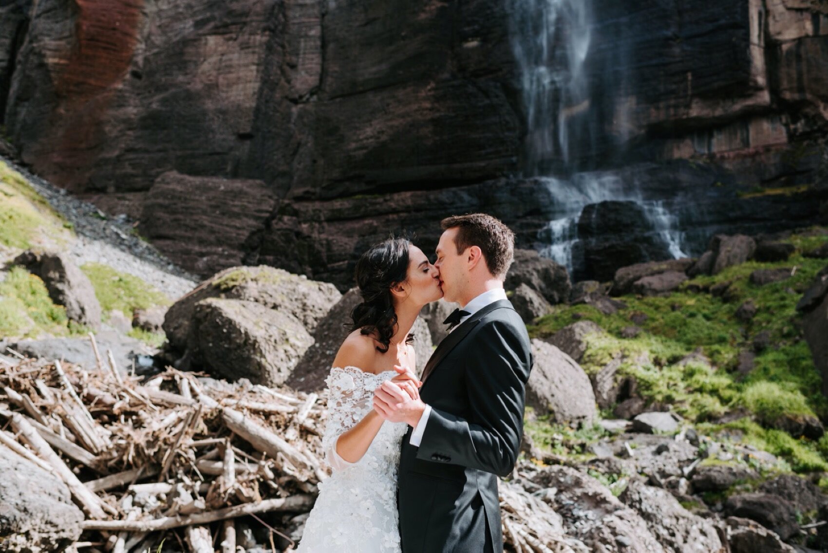   Telluride engagement session, Telluride Wedding, Bridal Falls Wedding, Telluride elopement, Colorado wedding Photographer, Telluride colorado Wedding, Ouray Wedding Photographer, Colorado elopement Photographer, Colorado Wedding, summer wedding in 