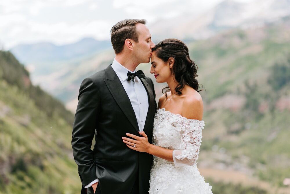   Telluride engagement session, Telluride Wedding, Bridal Falls Wedding, Telluride elopement, Colorado wedding Photographer, Telluride colorado Wedding, Ouray Wedding Photographer, Colorado elopement Photographer, Colorado Wedding, summer wedding in 