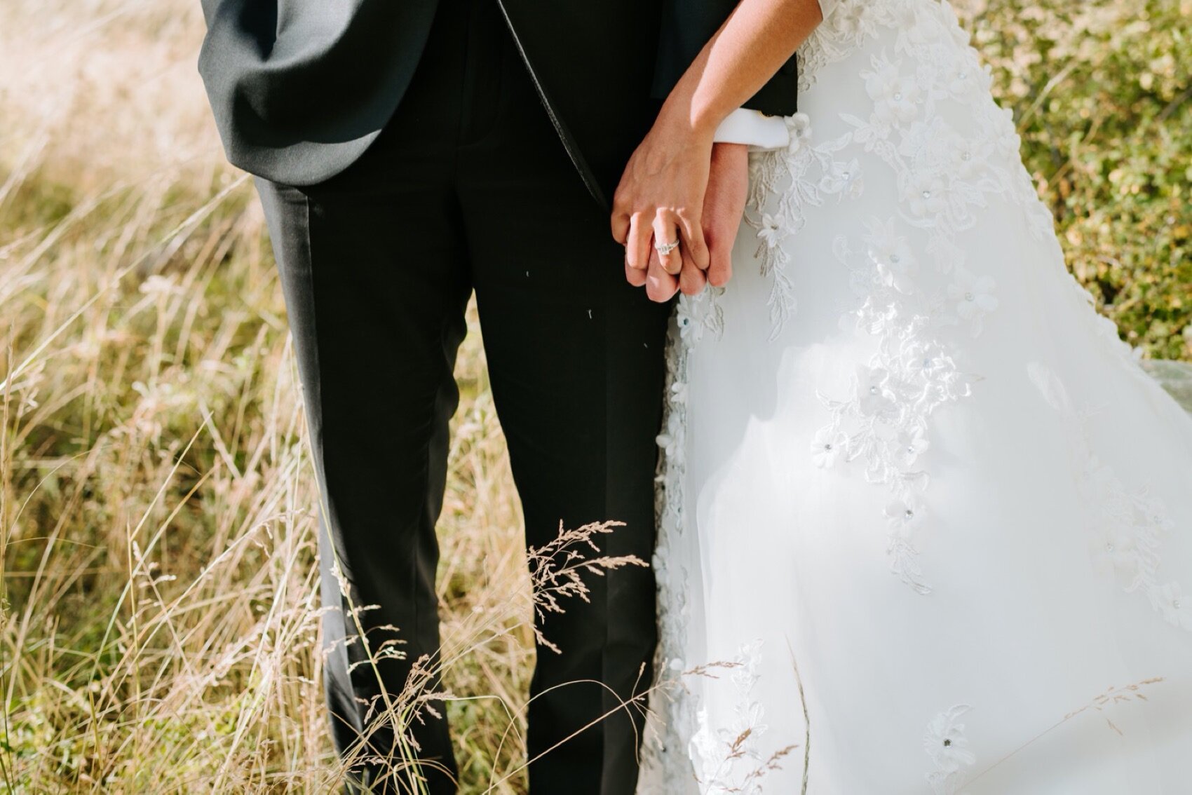   Telluride engagement session, Telluride Wedding, Bridal Falls Wedding, Telluride elopement, Colorado wedding Photographer, Telluride colorado Wedding, Ouray Wedding Photographer, Colorado elopement Photographer, Colorado Wedding, summer wedding in 