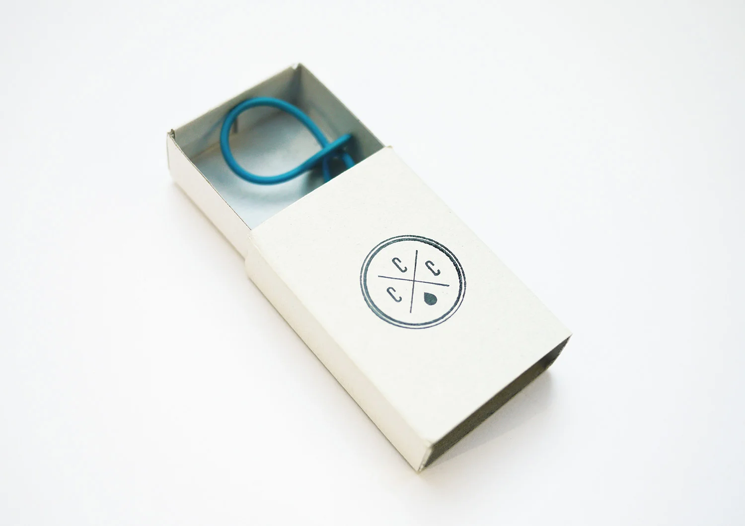 ONOGRIT Designstudio — Clome Closer Club Invitation – 10.jpg