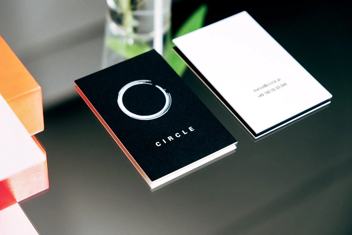 branding-dynamic-logo-circle-onogrit-07.jpg