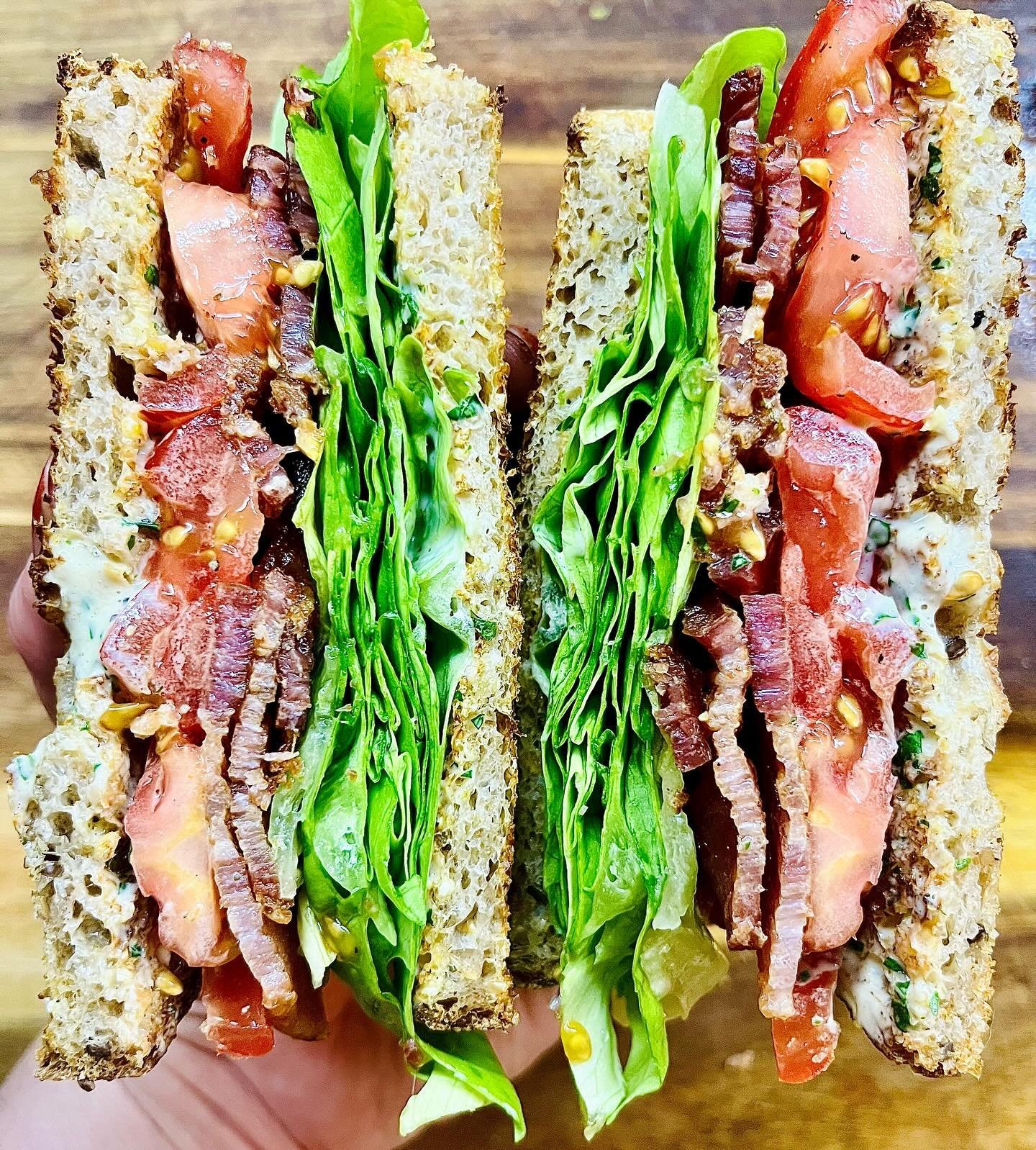 late nite BLT with cilantro-wasabi-garlic kewpie mayo 🙊