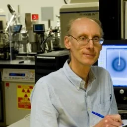 Roy Mariuzza Professor | Department of Cell Biology & Molecular Genetic