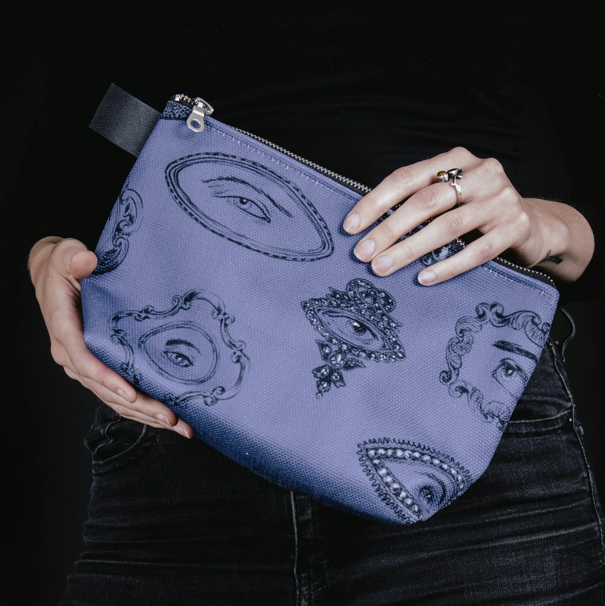 Lover's Eye Pouch 72dpi.jpeg