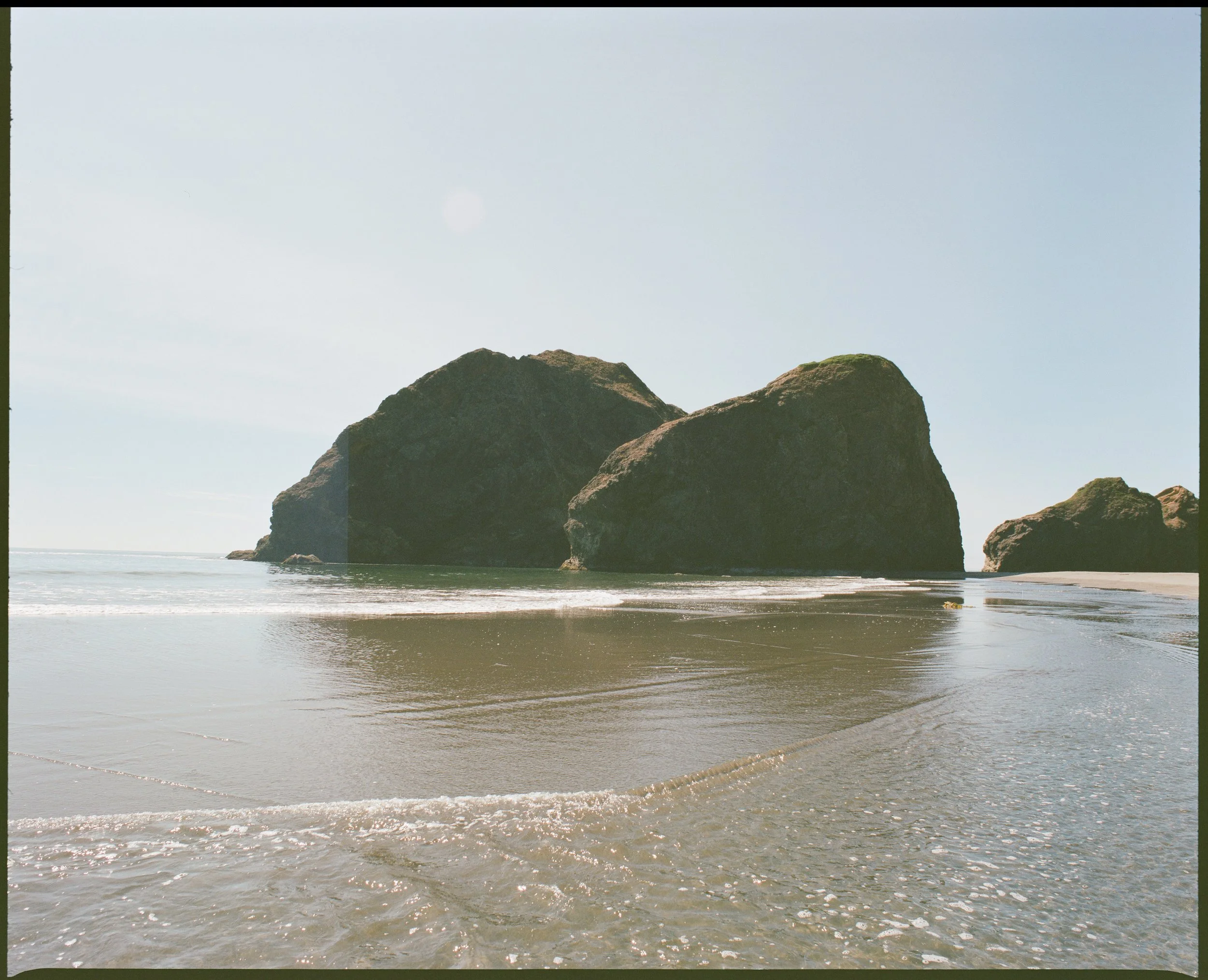 42.0624° N, 124.1951° W: CA/OR Border