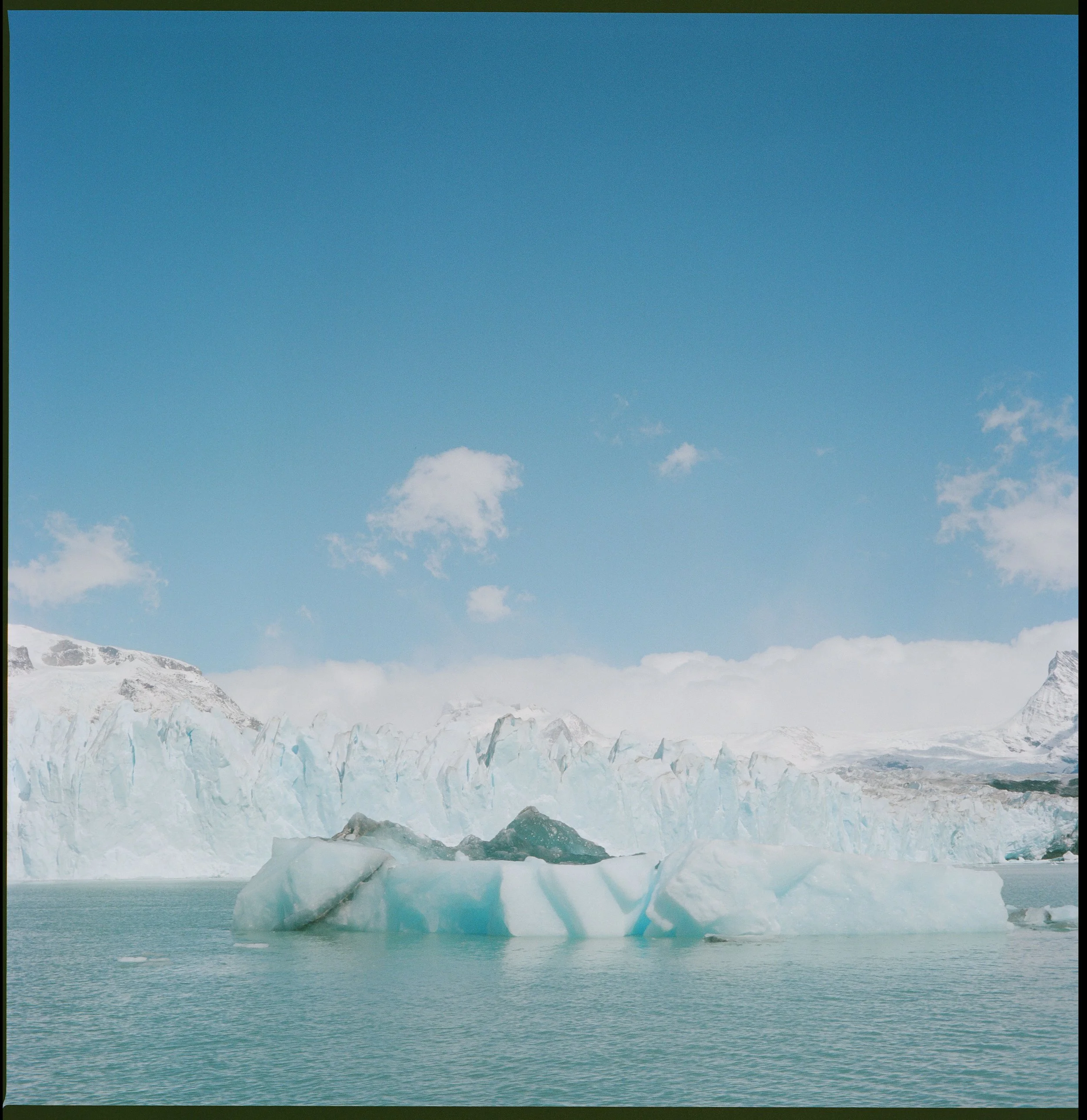 Arriving at Perito Moreno from a boat (Los Glaciares National Park)