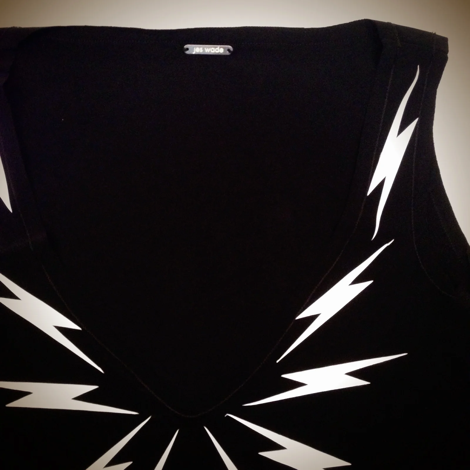 CutwayShoulderVneckBlackBoltWhiteDetail.jpg