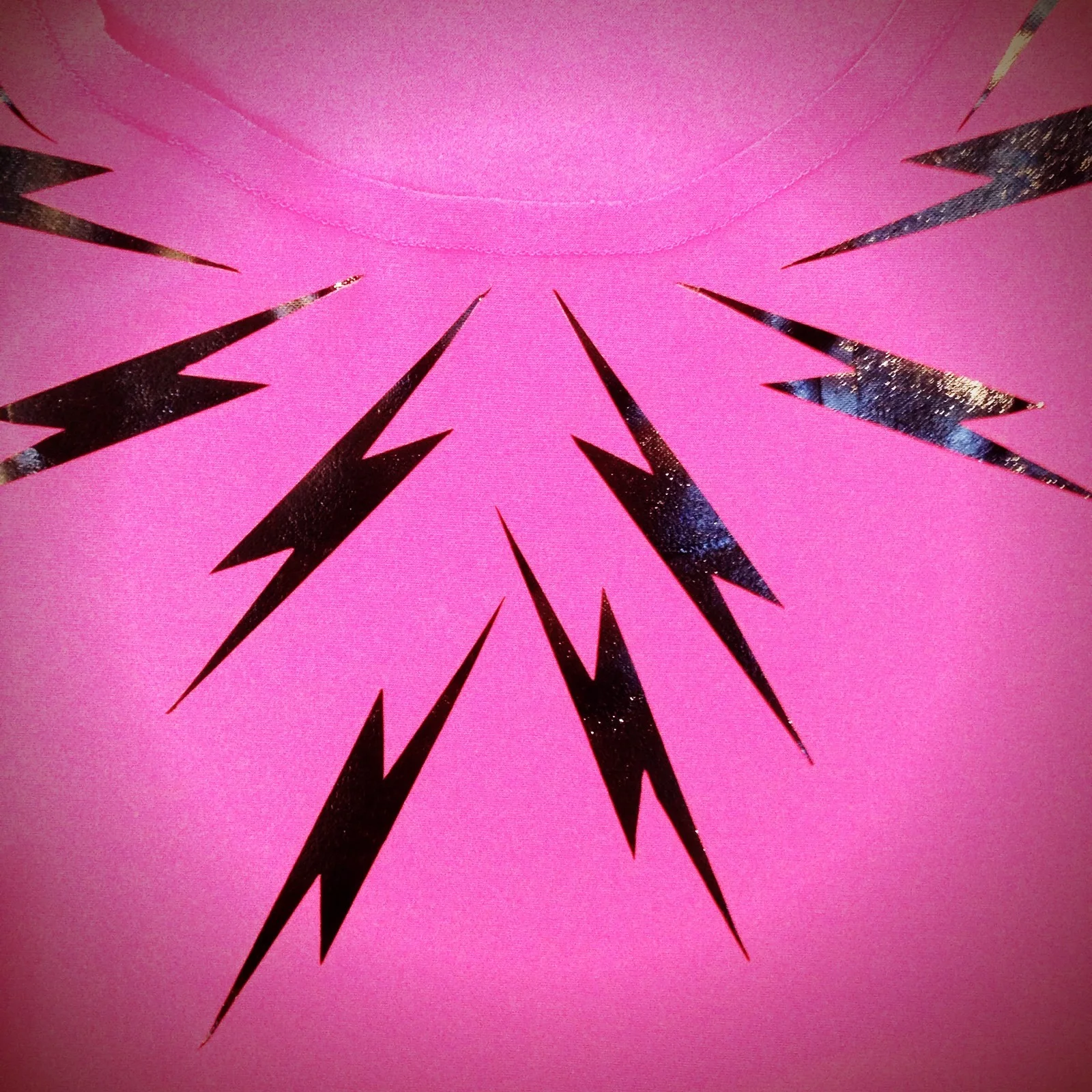 RacerTankBoltPinkDetail2.jpg