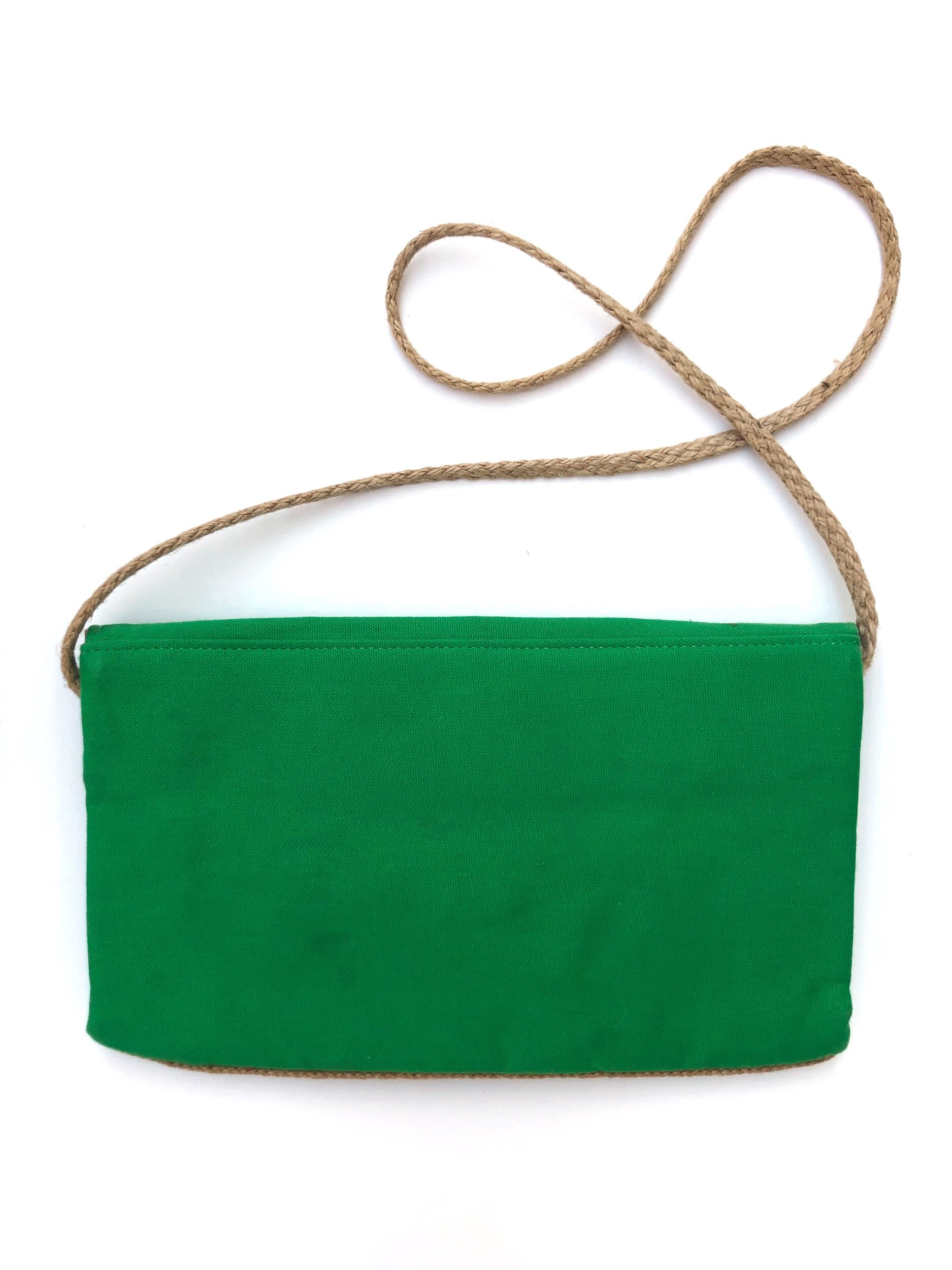 D74670C3-9F14-4435-BE3D-DF255CA70EED