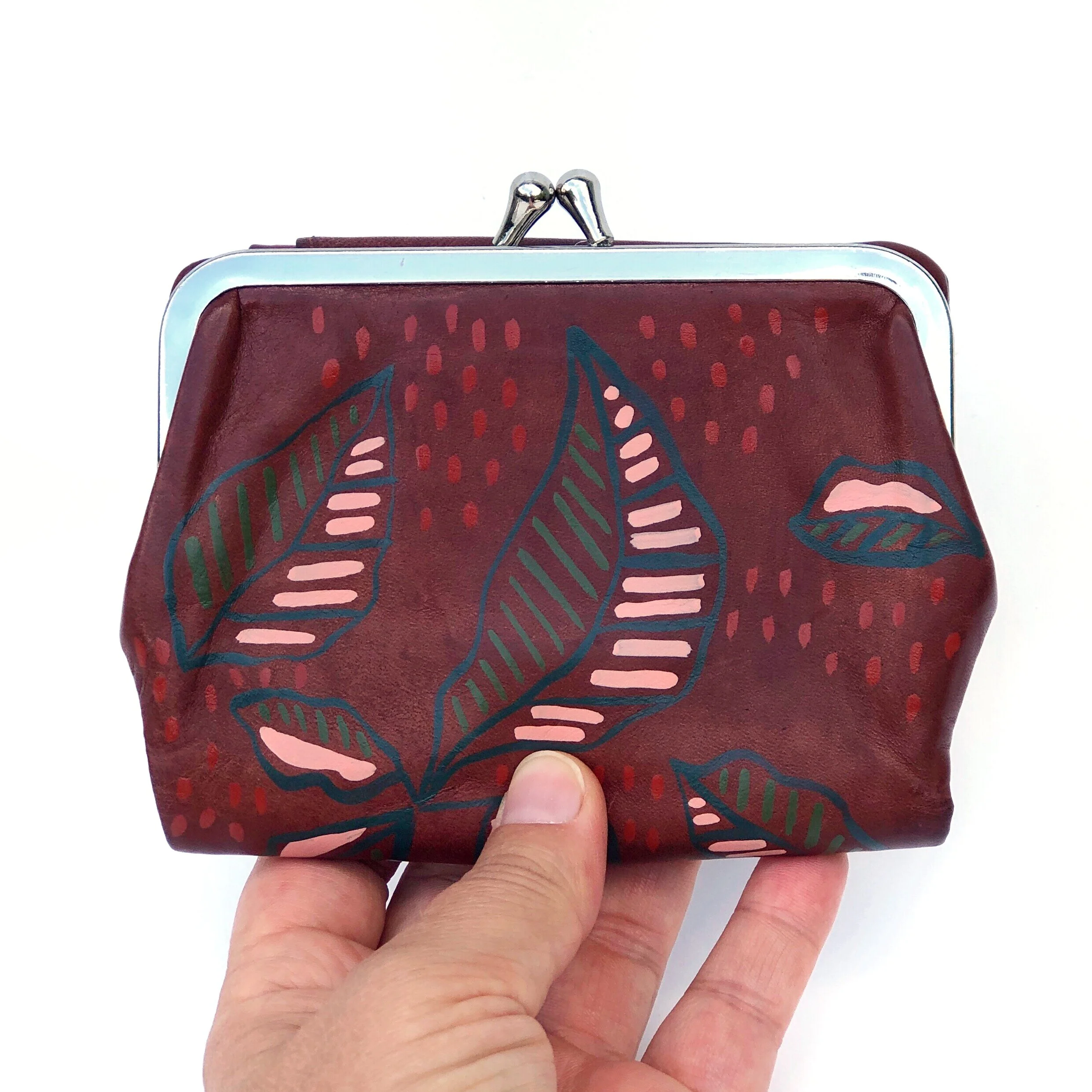 ADF4C1E0-02BE-472C-82A1-6199846EED7A