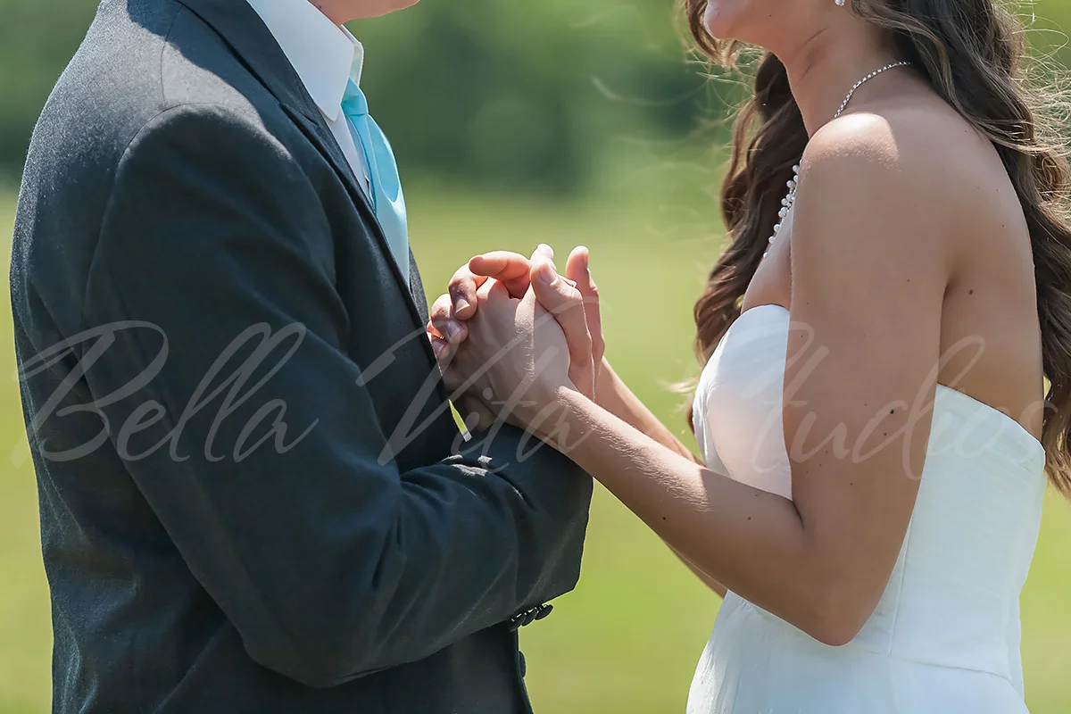 wedding-church-fort-wayne-reception-the-hayloft-hoagland-indiana-photographers-photography-1015