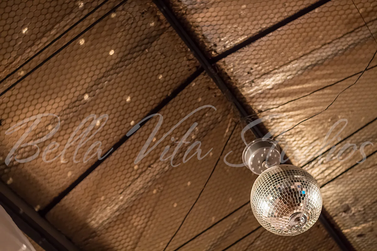 wedding-church-fort-wayne-reception-the-hayloft-hoagland-indiana-photographers-photography-1048