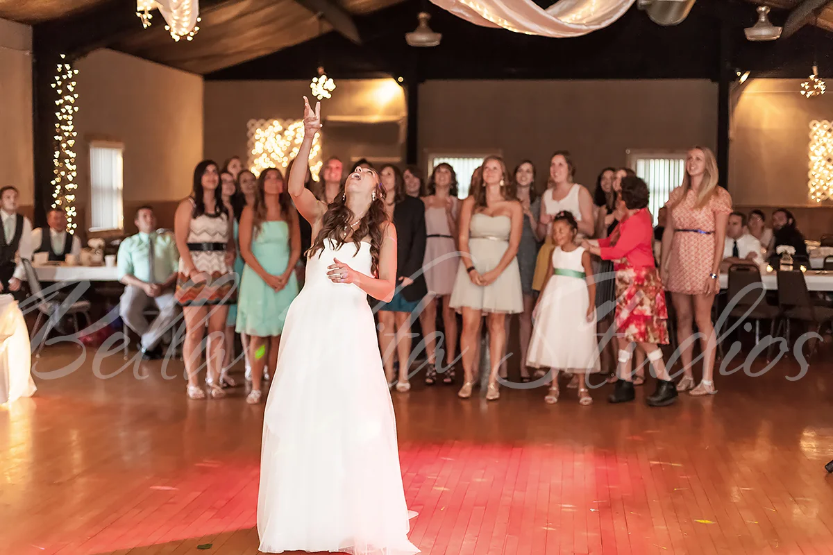wedding-church-fort-wayne-reception-the-hayloft-hoagland-indiana-photographers-photography-1062