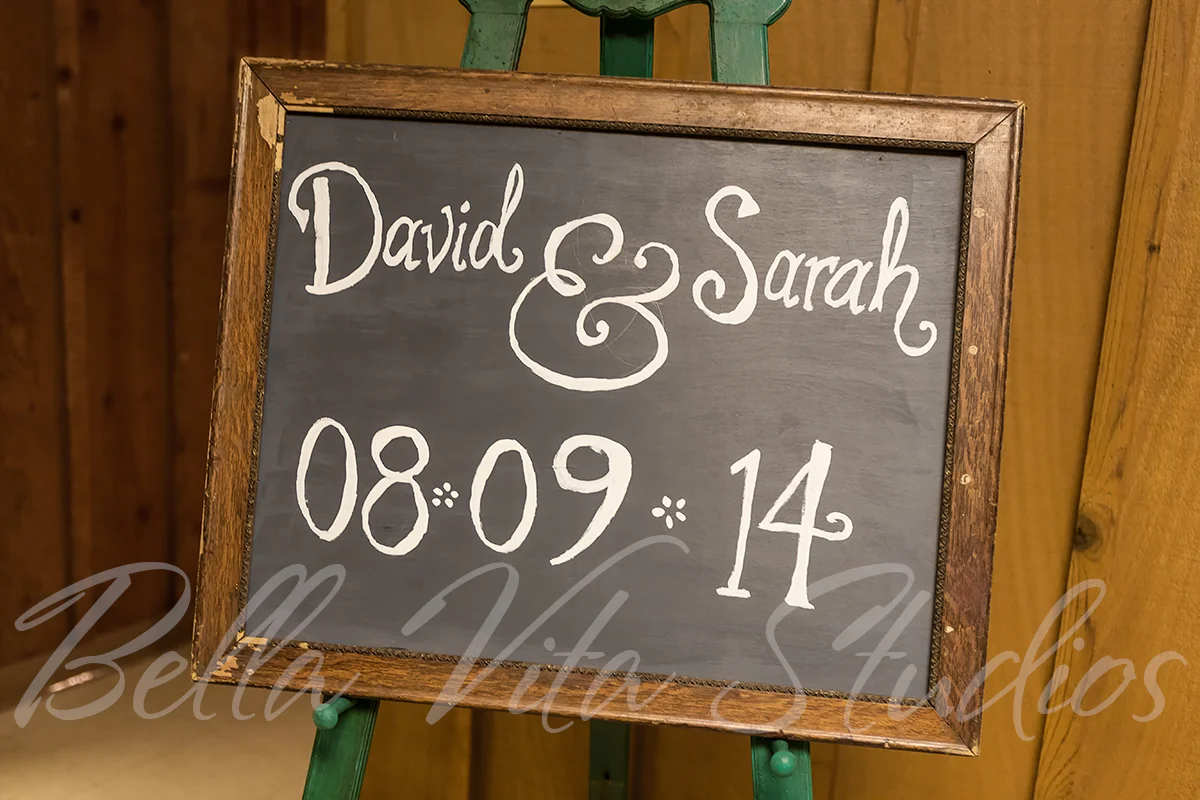 wedding-church-fort-wayne-reception-the-hayloft-hoagland-indiana-photographers-photography-1076
