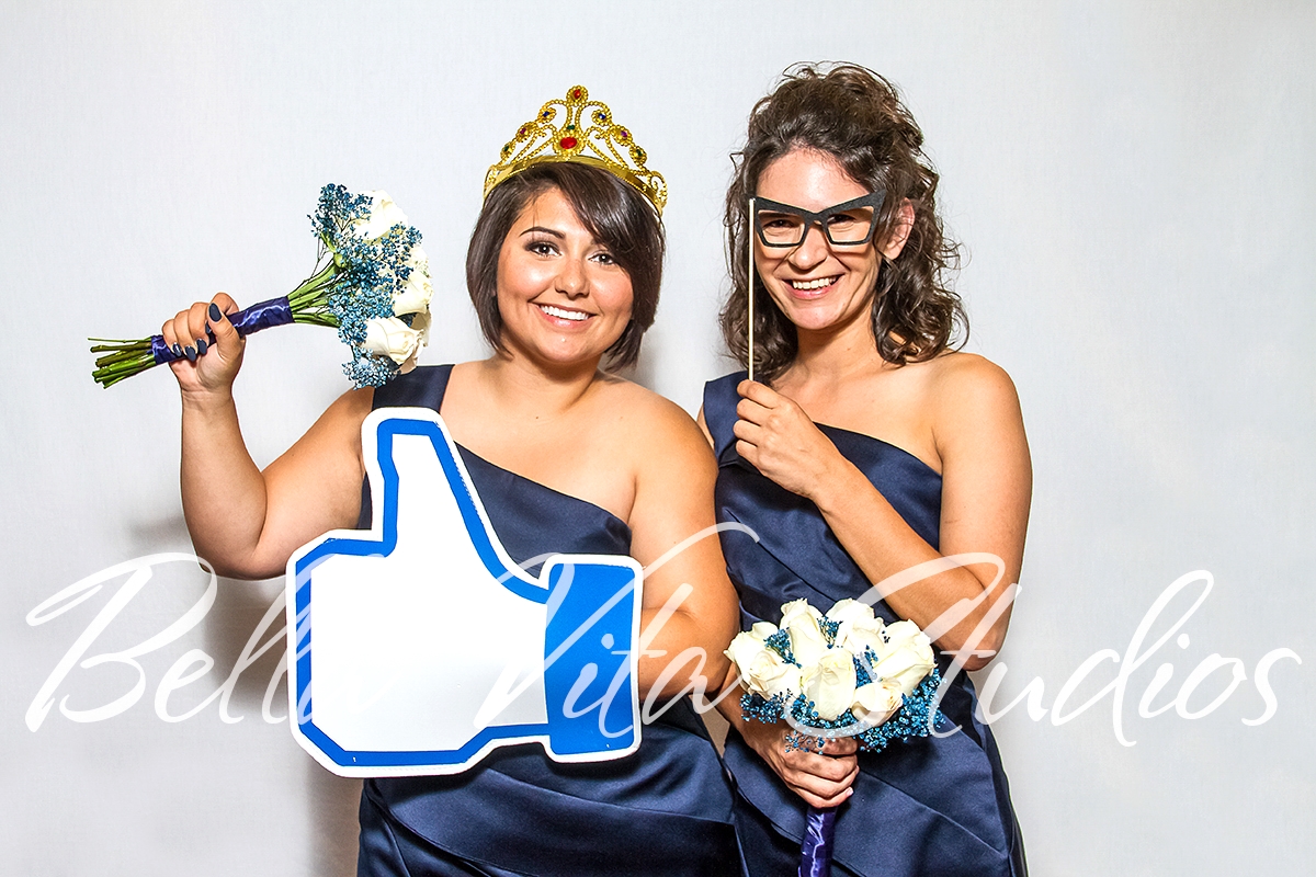wedding-photo-booth-photobooth-indiana-michigan-ohio-fort-wayne-elkhart-indianapolis-muncie-1000