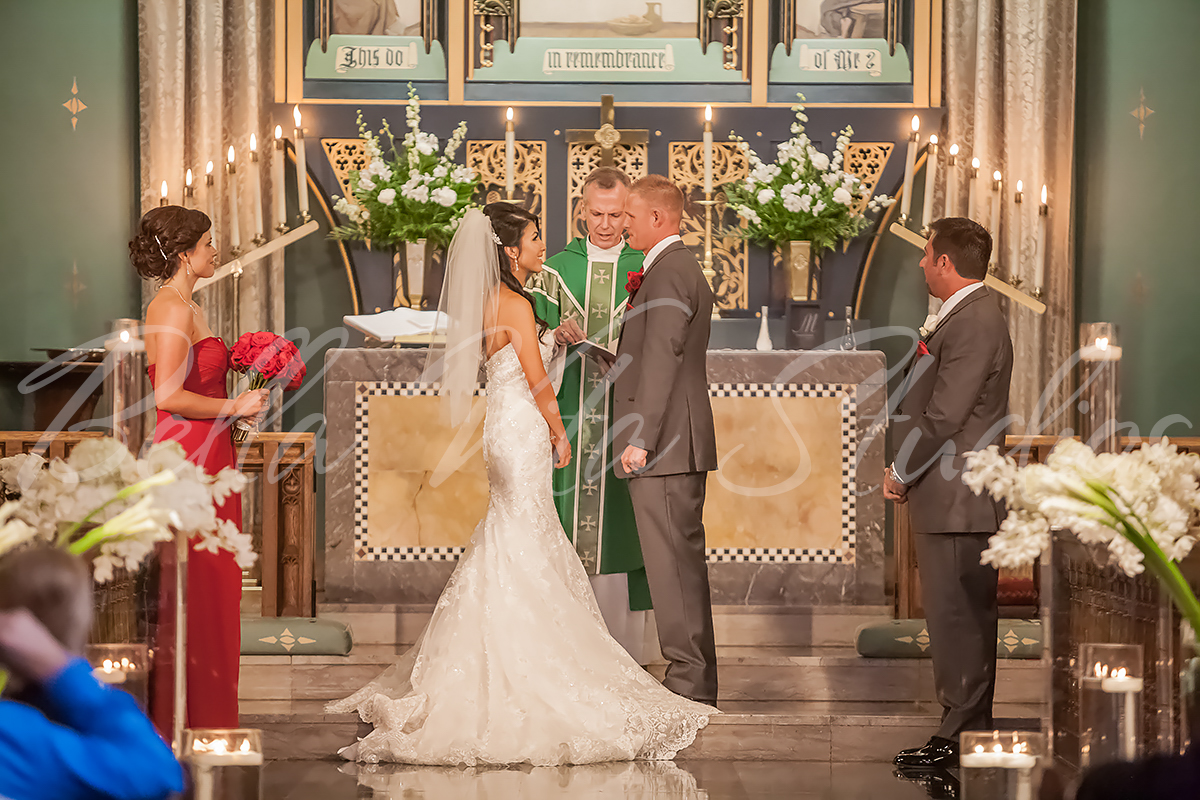 fort-wayne-wedding-photographers-photography-engagement-20140920-church-reception-1060