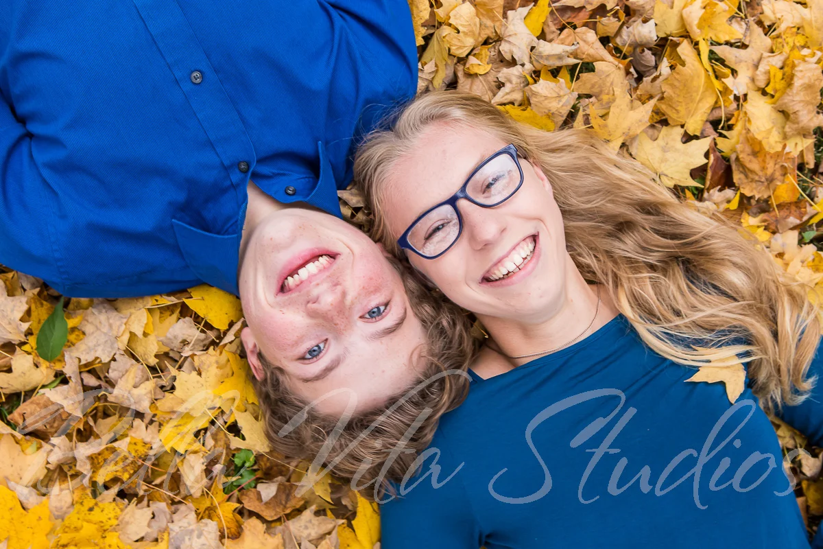 family-portraits-photos-pictures-session-photographers-fort-wayne-indiana-huntington-auburn-decatur-bluffton-1030