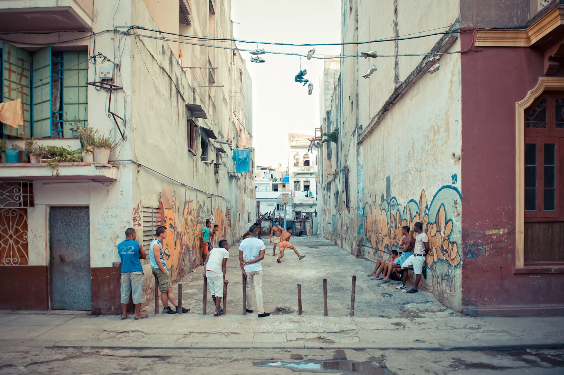 Cuba-Havana-Travel-Street-Scence-Game.JPG