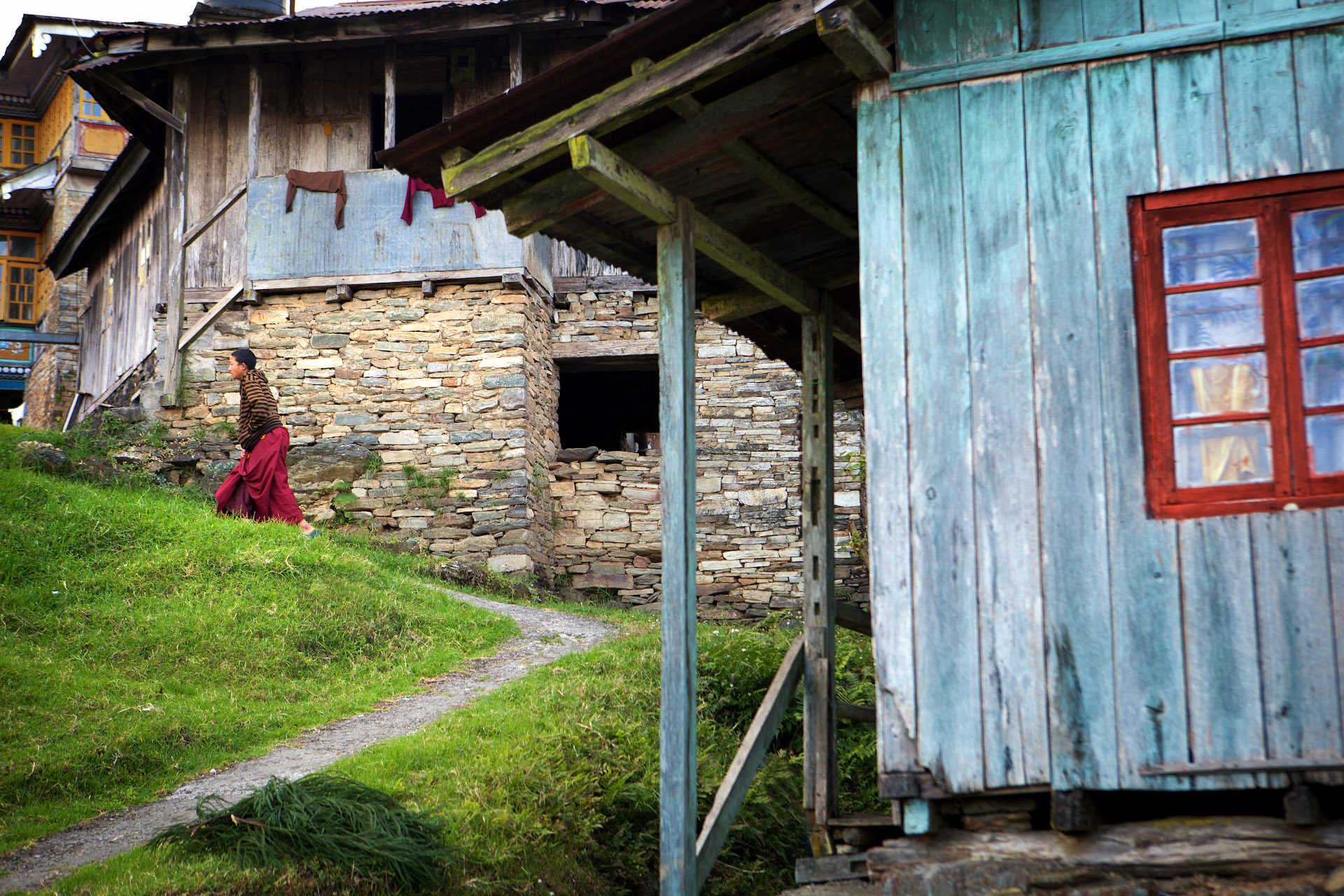 India-Sikkim-Travel-Pemayangtse-Monastery-Monk.JPG