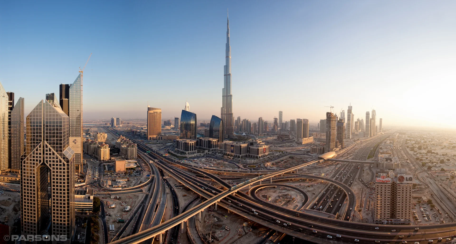 Civil-Engineering-Dubai-Metro-Skyline-Burj-Khalifa-UAE-Jason-Bax.JPG