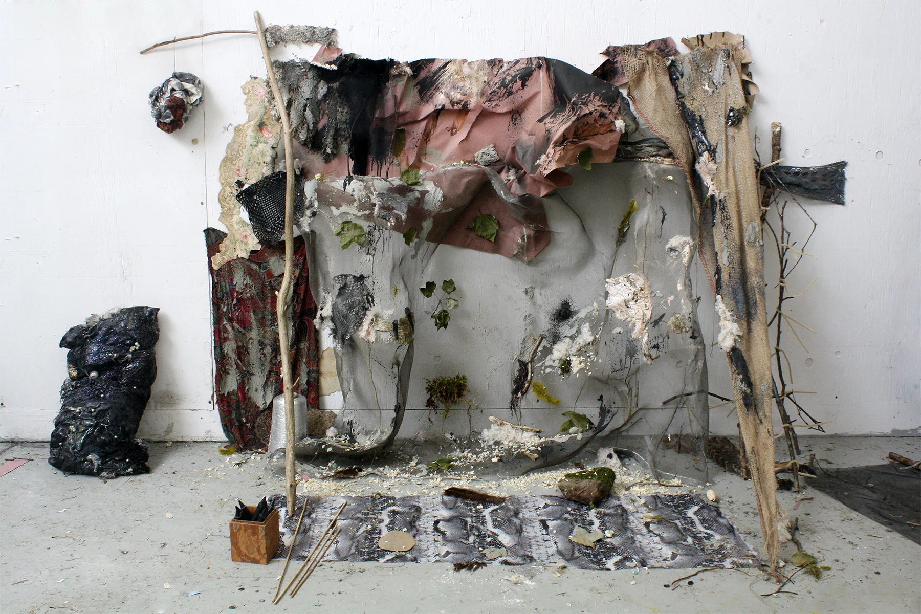 Hearth, 2014