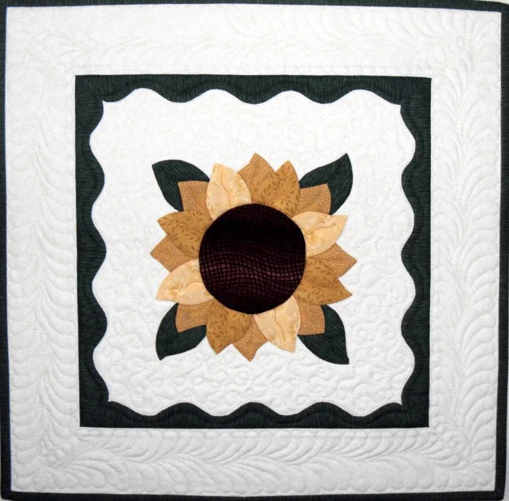 Workshop: Border Accents and Back Basting Hand Applique